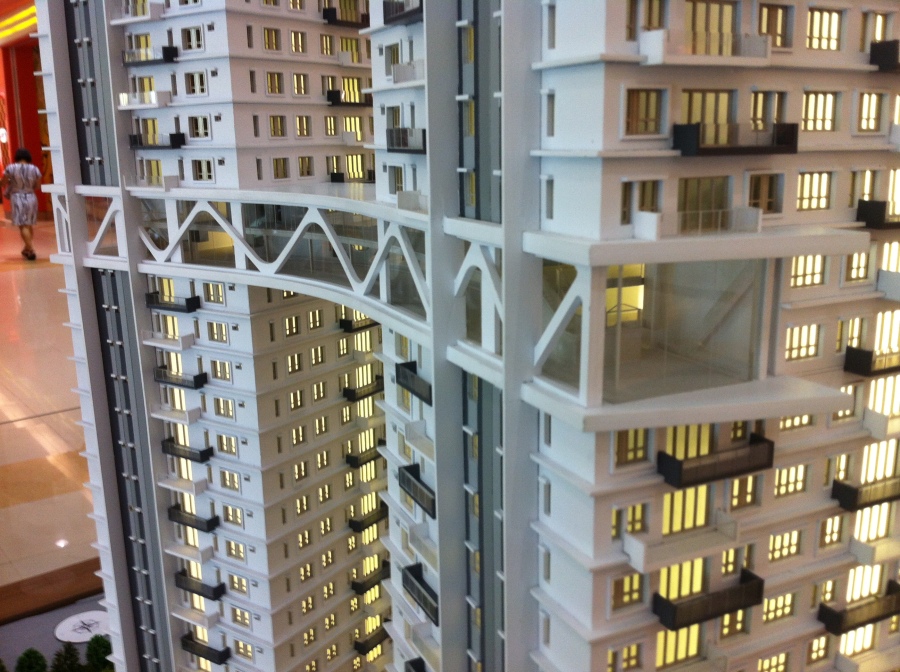 Prominence condominium sky bridge scale model